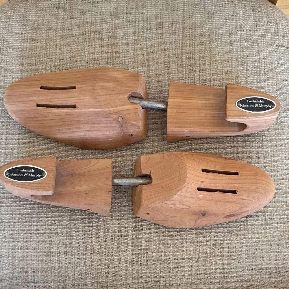 Johnson & Murphy cedar shoe trees